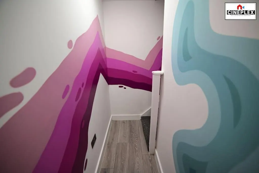 Business Leisure Professional Flat B Unit 2 Lewisham Wifi Netflix By Cineplex Short Lets & Serviced Apartments London
