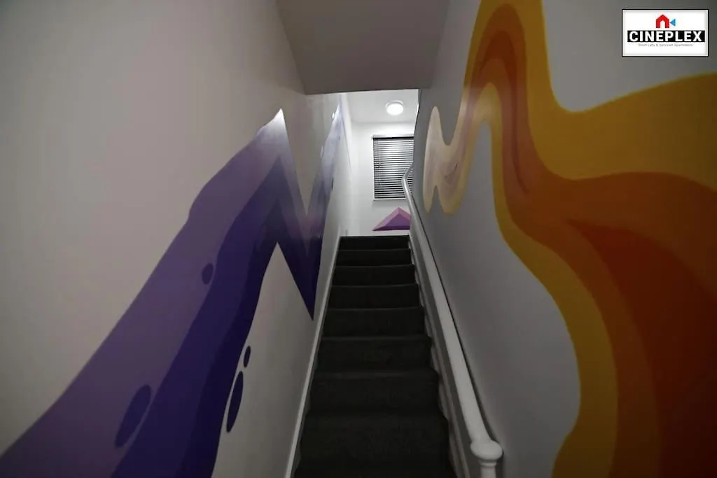 Business Leisure Professional Flat B Unit 2 Lewisham Wifi Netflix By Cineplex Short Lets & Serviced Apartments London