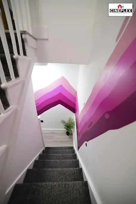 Business Leisure Professional Flat B Unit 2 Lewisham Wifi Netflix By Cineplex Short Lets & Serviced Apartments London 0*,